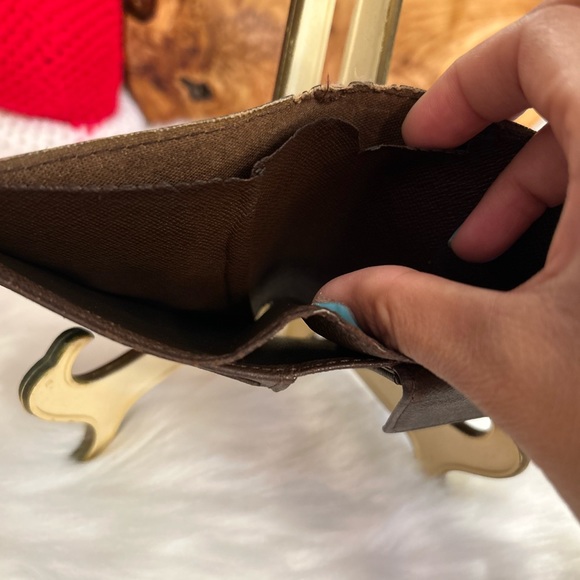 Louis Vuitton wallet - Picture 9 of 10